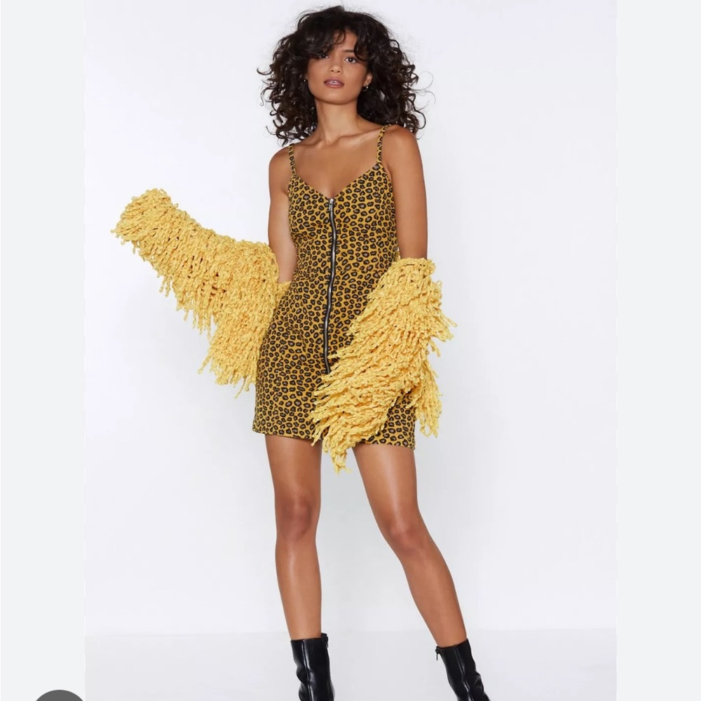 Yellow cheetah print denim zipper dress